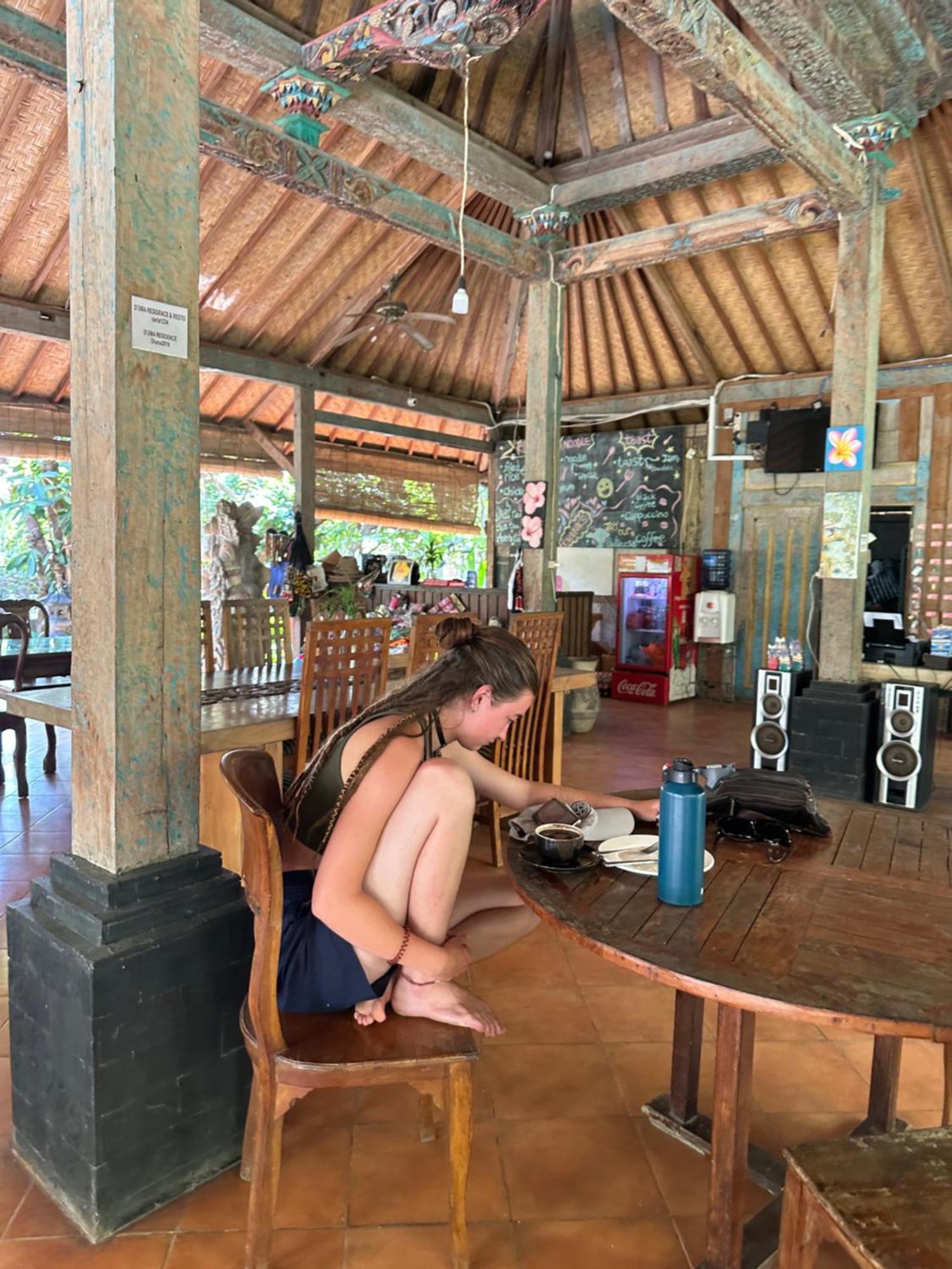 Bali Telaga Hati Yoga Healing And Retreat Center Hostel サヌール エクステリア 写真