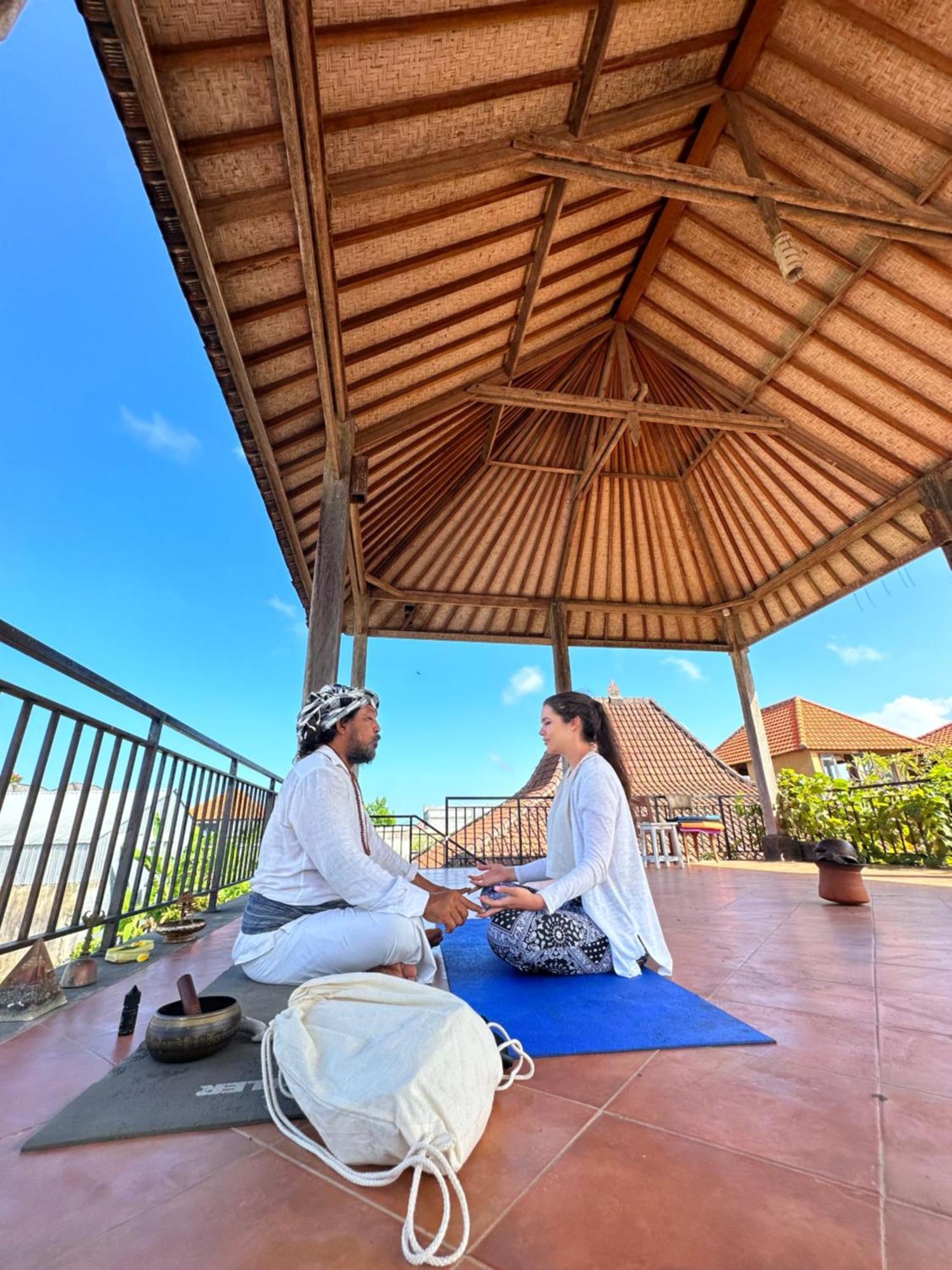 Bali Telaga Hati Yoga Healing And Retreat Center Hostel サヌール エクステリア 写真