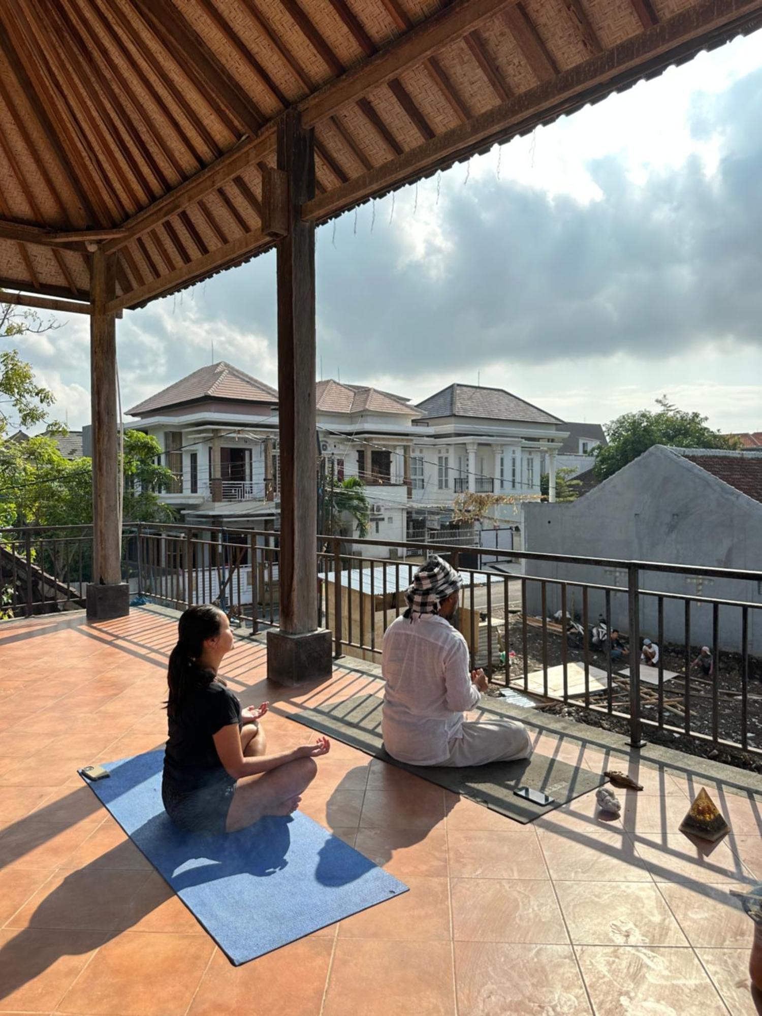 Bali Telaga Hati Yoga Healing And Retreat Center Hostel サヌール エクステリア 写真