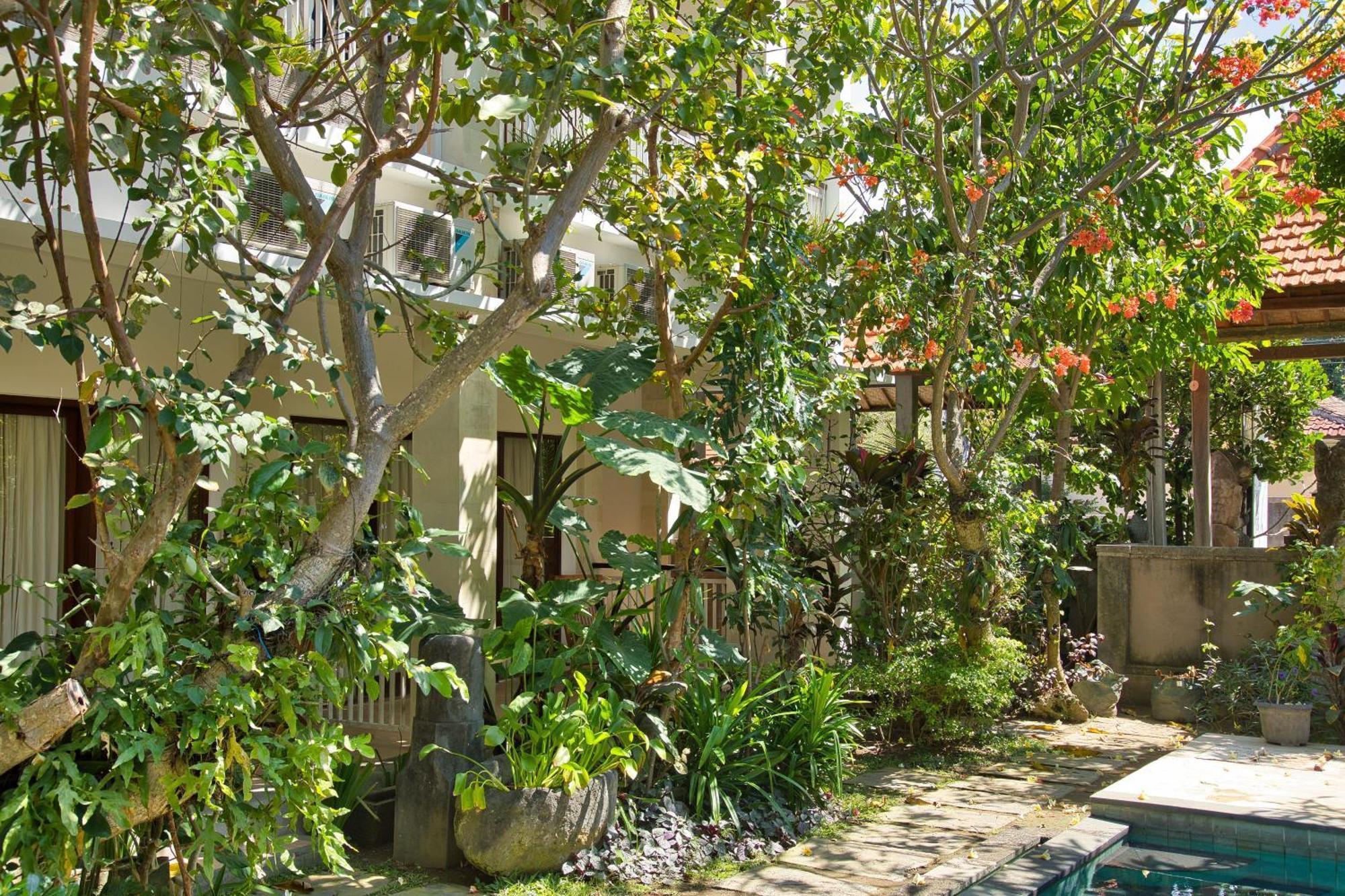 Bali Telaga Hati Yoga Healing And Retreat Center Hostel サヌール エクステリア 写真